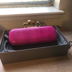 alexander mcqueen band cluch sneak leather